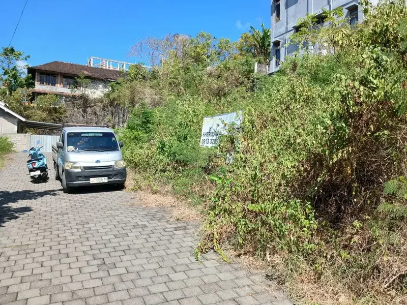 Dijual Tanah Lokasi Dekat Pantai Melasti Jalan Batu Pageh - Bali in Bali