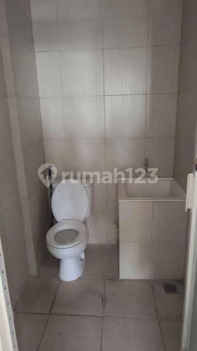 Dijual - Ruko 3 Lantai - Citraland - Bali in Bali