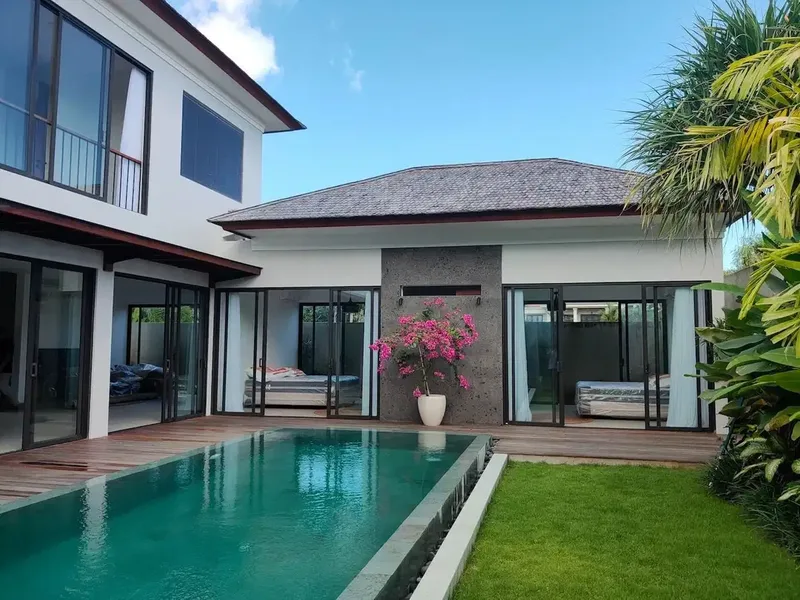 Villa Semi Furnished dengan Ocean View di Jimbaran - Real Estate in Bali
