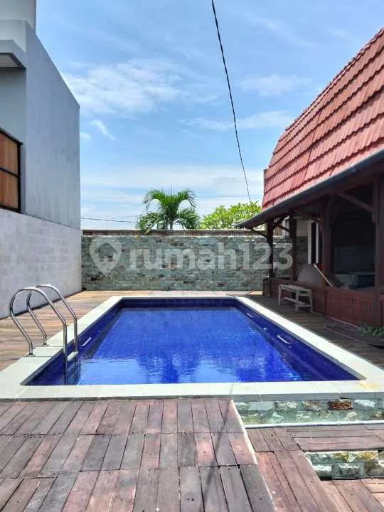 Disewakan Villa Joglo di Kedampang Kerobokan. LT 70M2. Harga 150 Juta Pertahun - Real Estate in Bali