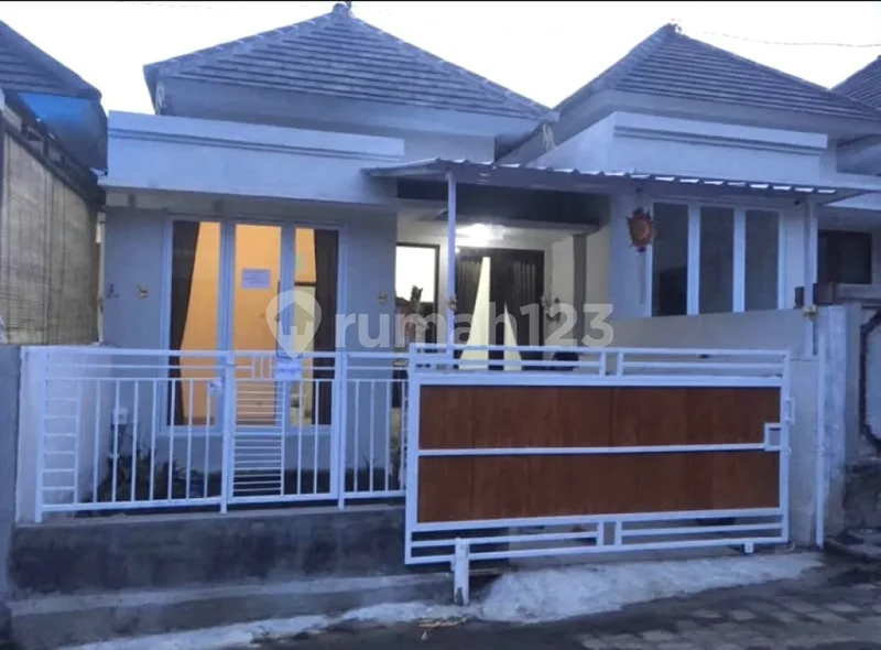 K525 Sewa Rumah Jalan Cepaka Munggu Badung Bali Dekat Tabanan Munggu Beach Tanah Lot Canggu Dalung Denpasar - Bali in Bali