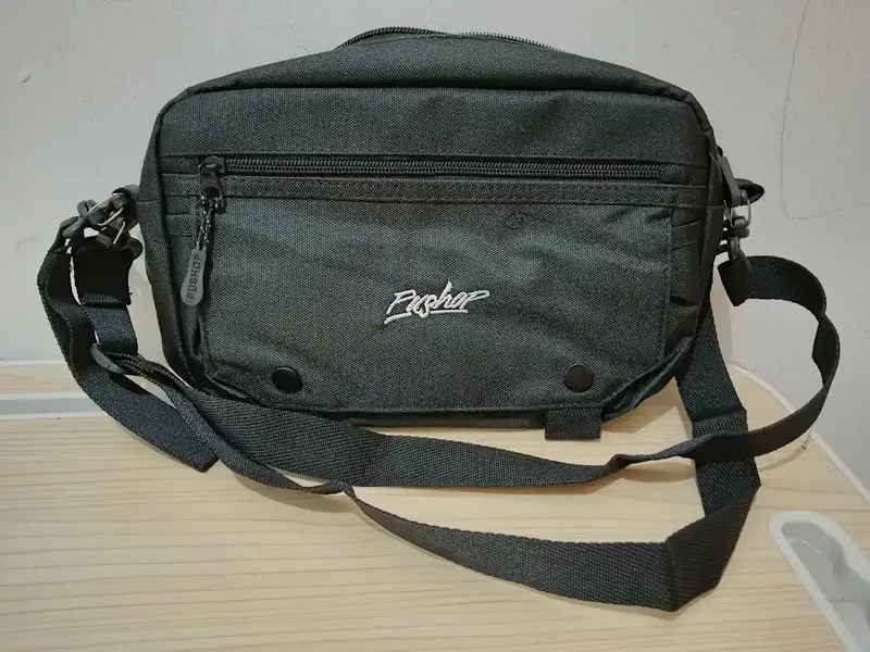 Tas Selempang Slingbag  Casual Bhn Cordura Bagus Tebal
Uk.22x6x14cm - Fashion in Bali