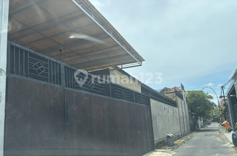 Siap Huni Rumah Luas - Pusat Kota Denpasar (Sanglah) - Bali in Bali