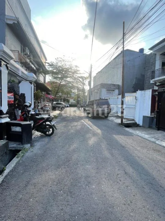 Rumah 1 Lantai Kawasan Renon 180Jt - Nego - Real Estate in Bali