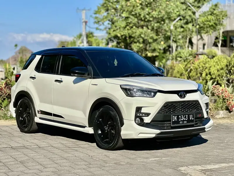 RAIZE 1.0 TURBO GR SPORT 2023 ASLI BALI - Vehicles in Bali