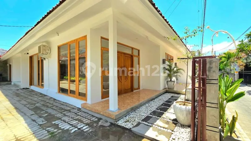 Rumah + Kost dijual di Tuban, Kuta, dekat Bandara Ngurah Rai Bali - Bali in Bali