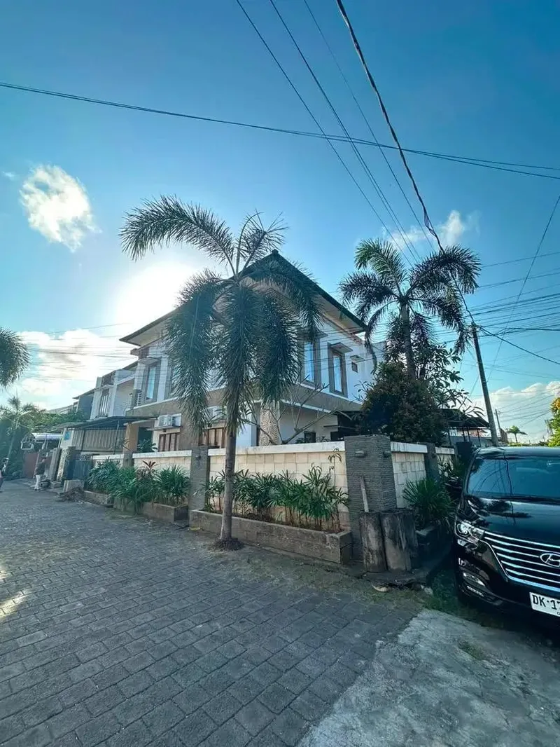 Dijual Rumah di Kawasan Elit Renon Panjer - Real Estate in Bali