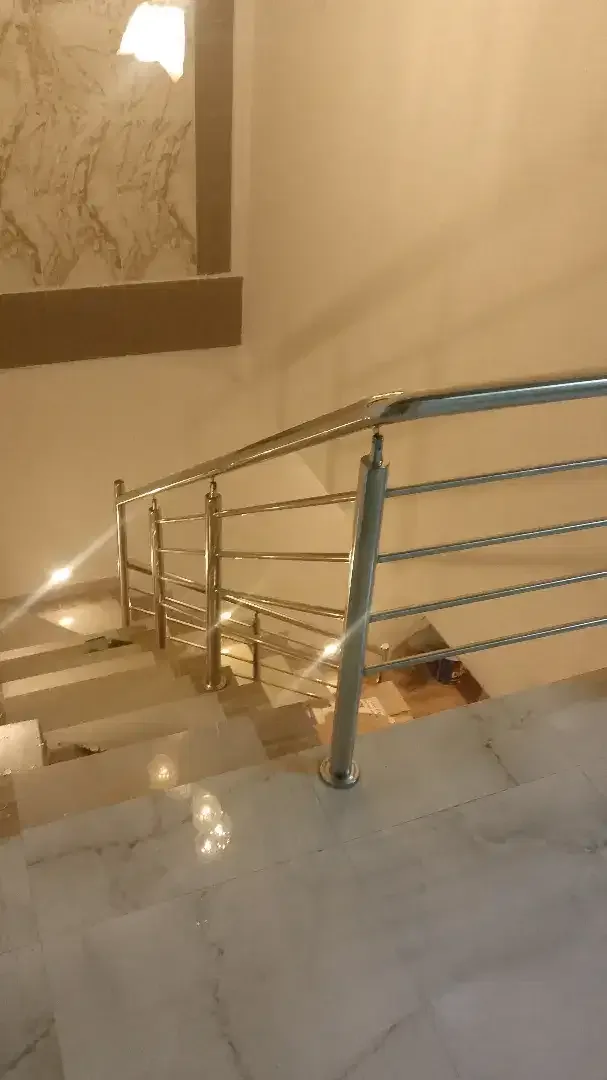 Terima jasa pembuatan kanopi, reling meja pintu DLL - Services in Bali