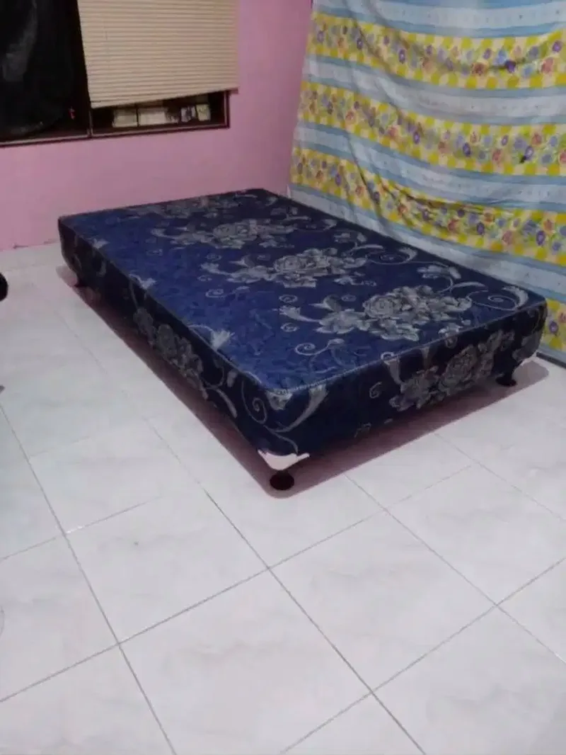 Dipan Kasur Minimalis Single Size 120x200 cm (Bonus 2 Bantal + 2 Glg) - Home & Garden in Bali