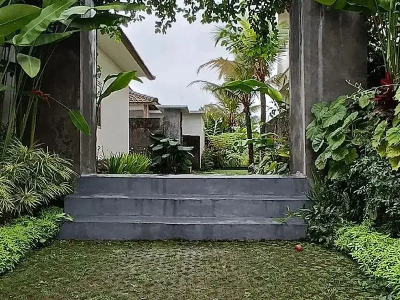 DIJUAL VILLA & RESORT DI TEGALALANG DENPASAR - Real Estate in Bali