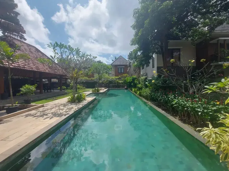 Disewakan Rumah Modern + Plunge Pool One Gate System di Jimbaran, - Real Estate in Bali
