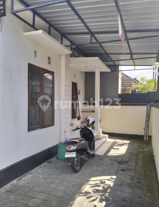 Disewakan Rumah Kosongan Area Bukit Gong Residence Jimbaran - Real Estate in Bali
