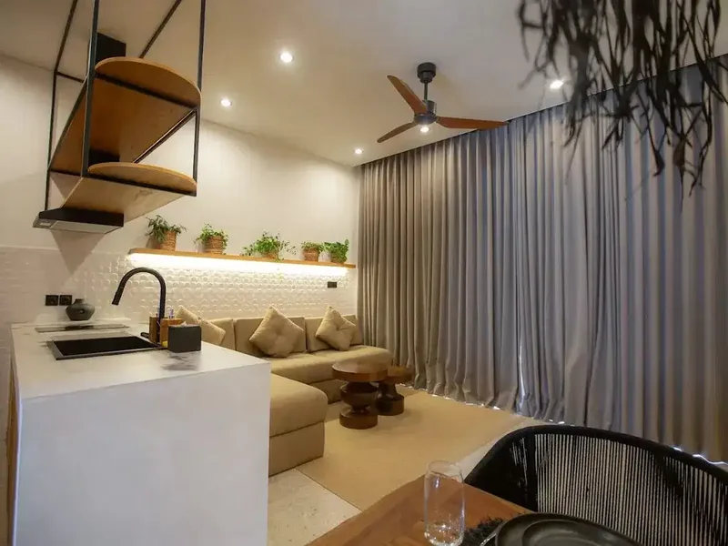 Apartemen siap huni dengan teras rooftop dekat Pantai Pandawa! - Real Estate in Bali