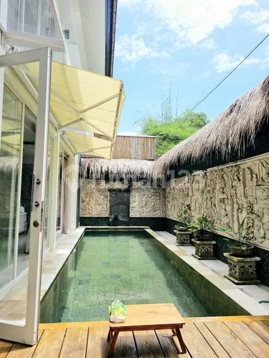 Villa Tropis di Semer Kerobokan - Real Estate in Bali