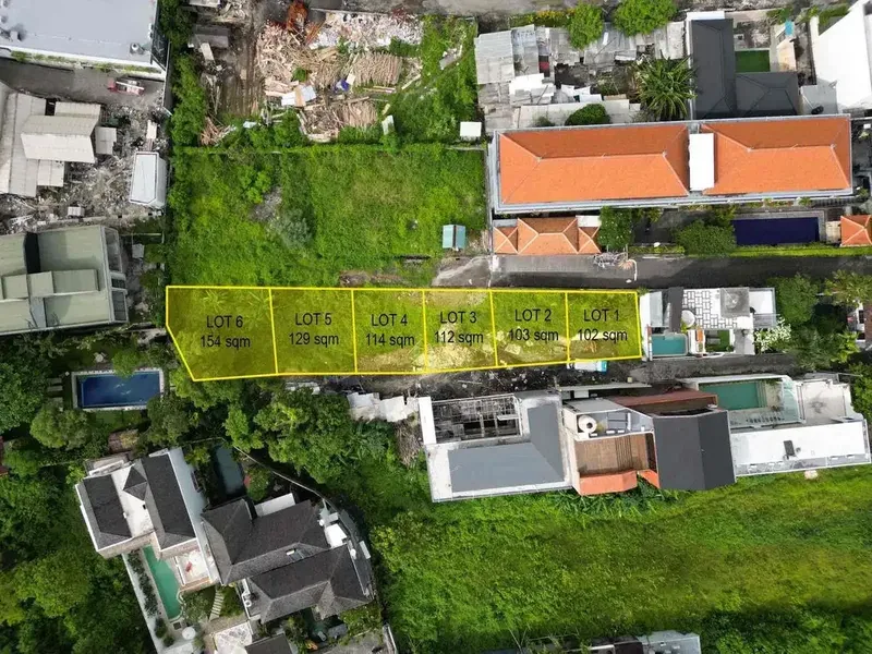 Small Plot Lands in Berawa Canggu, 800 meter to the beach - Bali in Bali