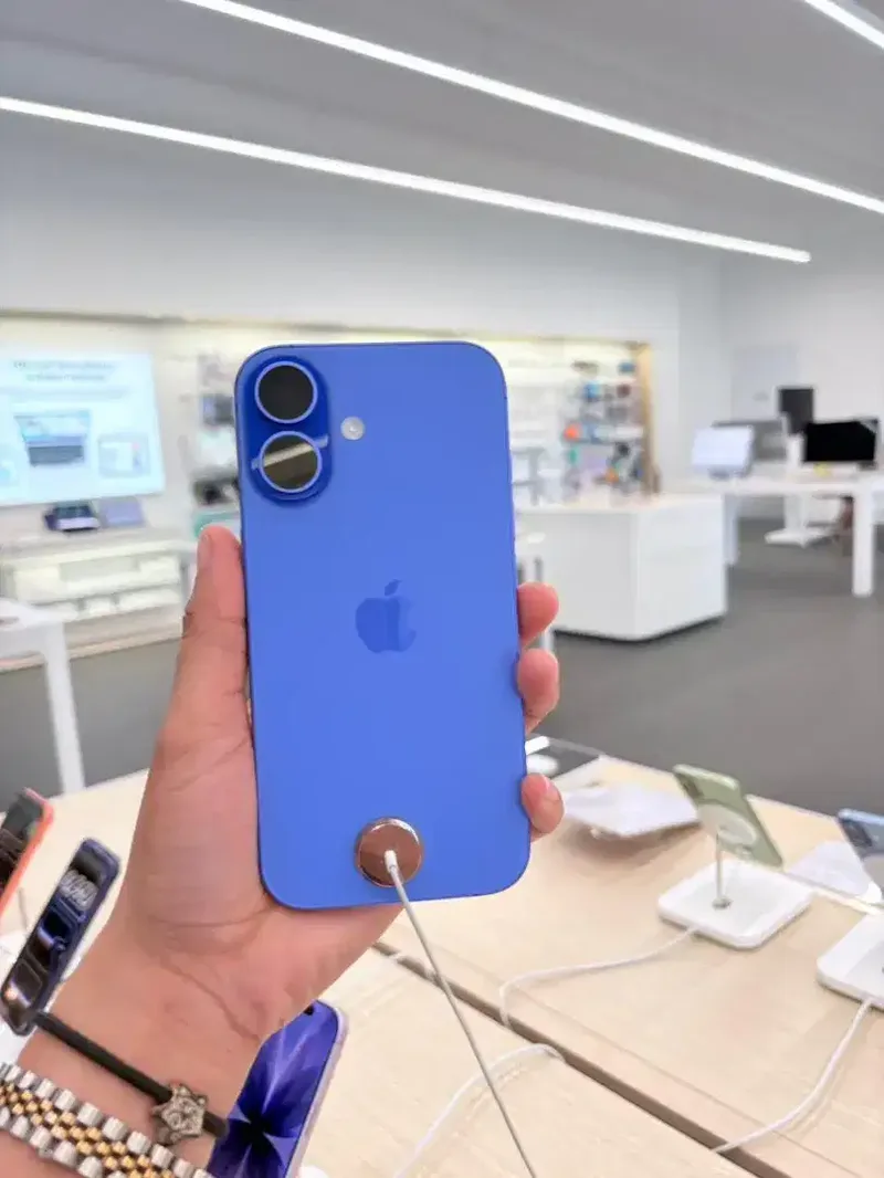 Bisa kredit iPhone16 basic bisa cash dan kredit syarat KTP - Electronics in Bali