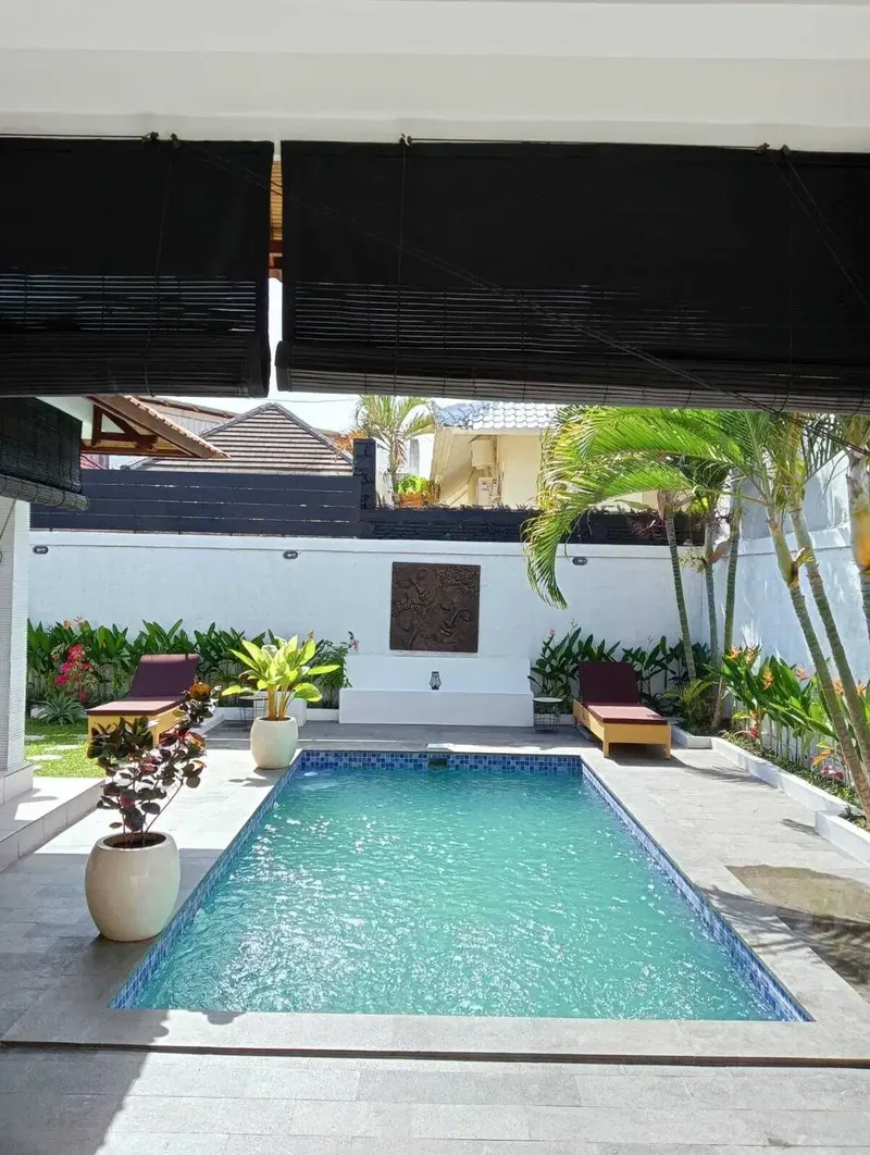 FOR RENT 2BR PRIVAT POOL LOKASI TENANG STARTEGIS DI SEMINYAK - Real Estate in Bali