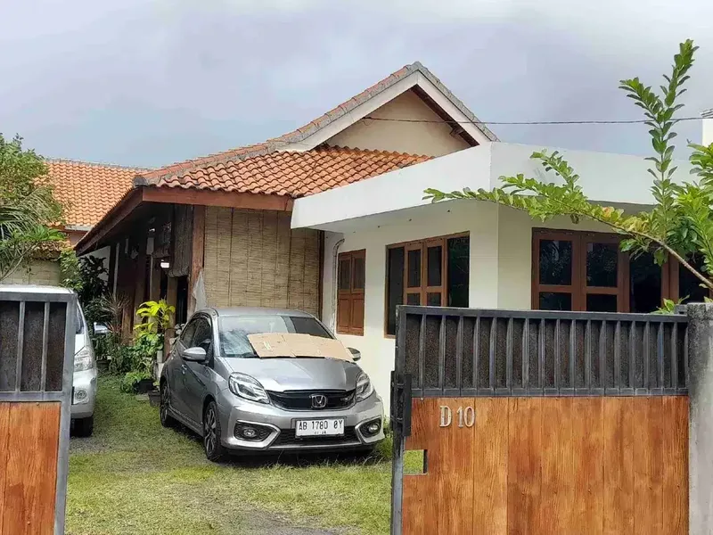 Rumah luas strategis perum Malboro Indah Padangsambian Denpasar Bali - Real Estate in Bali
