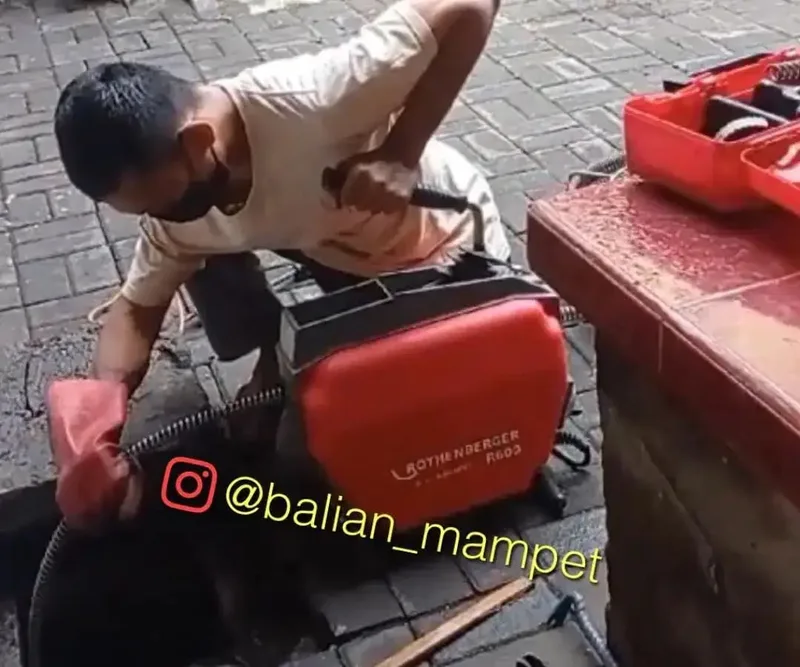 TUKANG AHLI MAMPET, DETEKSI PIPA BOCOR & KURAS LIMBAH SEDOT WC BADUNG - Services in Bali