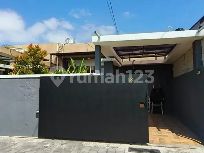 Hunian Modern Minimalis Eksklusif di Tengah Kota Siap Huni - Real Estate in Bali