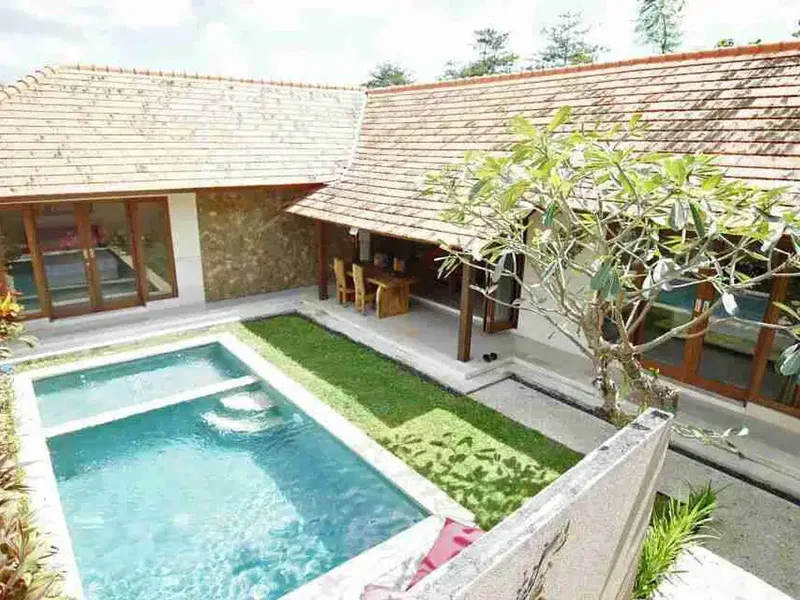 villa fully furnished 7 menit jalan kaki ke side walk - Real Estate in Bali