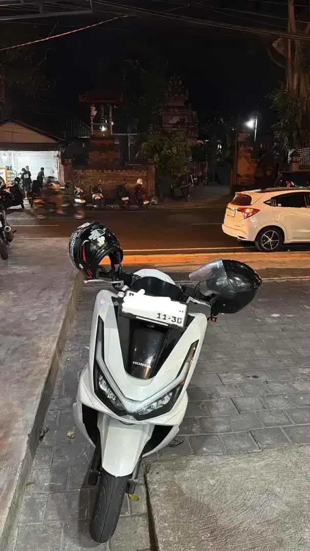 dijual PCX 160 tahun 2025 tipe CBS - Vehicles in Bali
