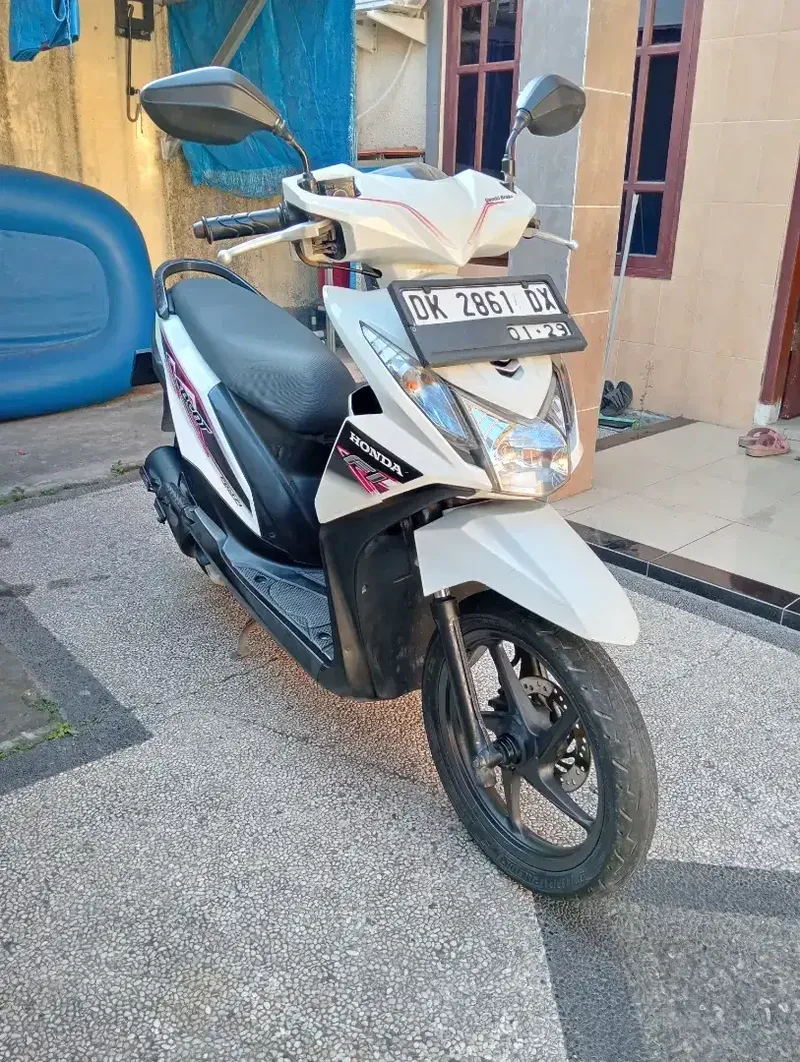 Honda Beat fi 2014 - Bali in Bali