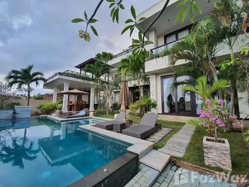 4 Bedroom Villa for sale in Jimbaran, Bali - Real Estate in Bali