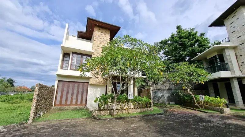 Dijual Villa Mewah Di Kawasan Pariwisata Summerfield Jimbaran - Bali in Bali