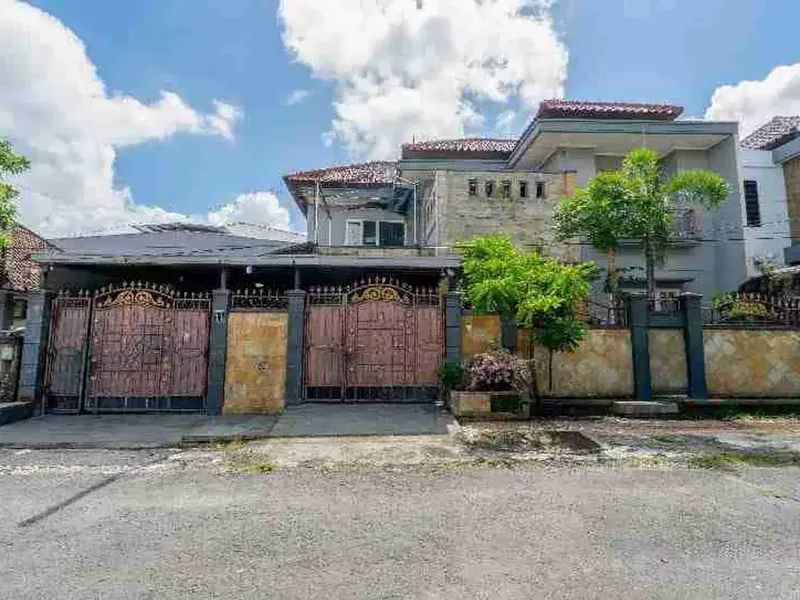 DIJUAL RUMAH DI GATSU BARAT DENPASAR BALI - Real Estate in Bali