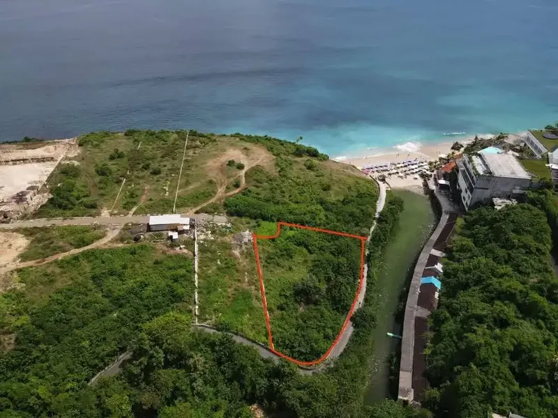 Tanah Langka depan pantai dreamland view laut - Bali in Bali