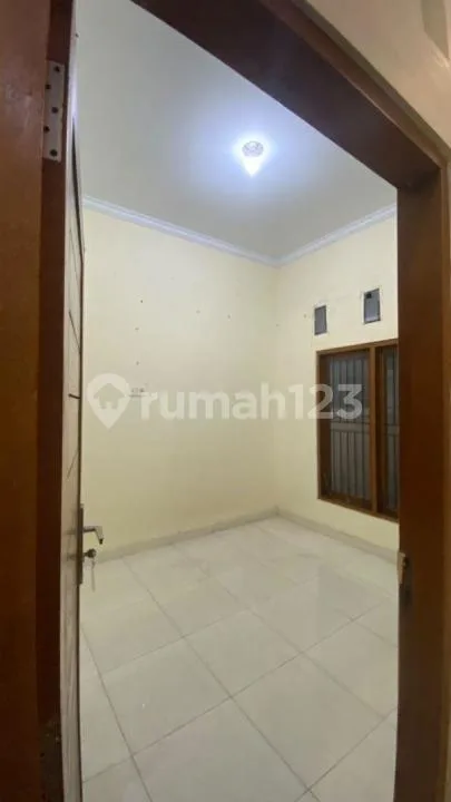 Rumah Sewa di Buduk Dekat Dalung & Abianbase - 10 Menit ke Canggu - Real Estate in Bali