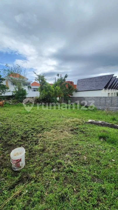 Di Jual Tanah Jantuk Angsa Pererenan Sangat Cocok di Bangun Villa, Lingkungan Villa, Jarak 5 Menit ke Pantai - Real Estate in Bali