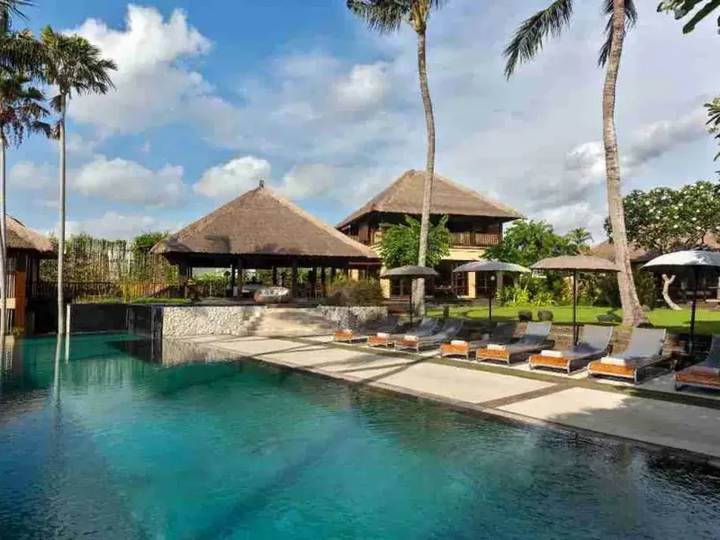 Luxury Beachfront Pererenan Villa With Direct Access To The Canggu Beach - Bali in Bali