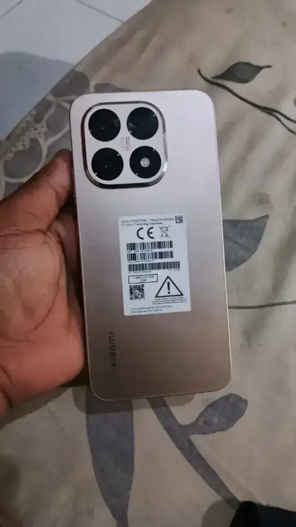Xiaomi 15T 12/256GB Fullset Mulus BH 95% Normal No Minus - Electronics in Bali