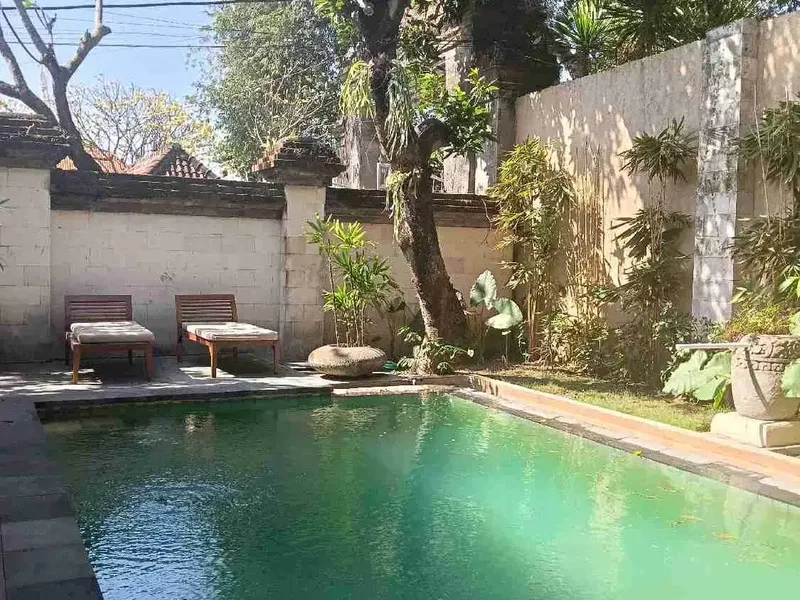 villa luas dekat pantai Sanur jalan pendidikan Denpasar selatan bali - Real Estate in Bali