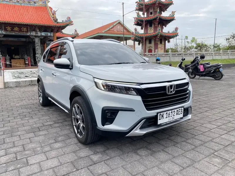 Honda BRV Prestige 1.5 2022 Automatic - Vehicles in Bali
