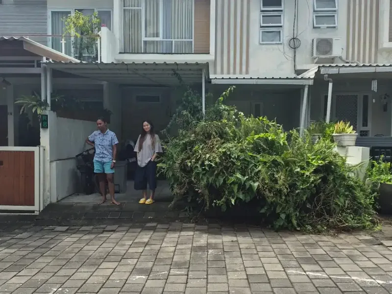 DI JUAL RUMAH DI MUNGGU DEKAT CANGGU BALI ONE GATE - Real Estate in Bali