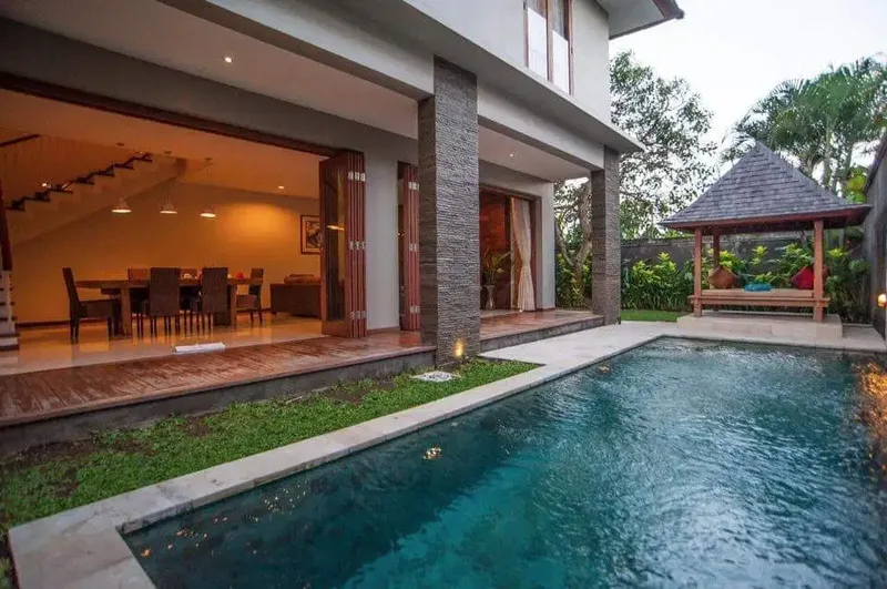 Villa di Seminyak Bali dekat Sunset Road - Real Estate in Bali