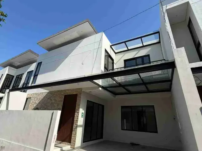 Jual Rumah 2lt Unfurnished Lokasi Dekat Renon Jl Letda Reta Renon area Premium di denpasar - Bali in Bali