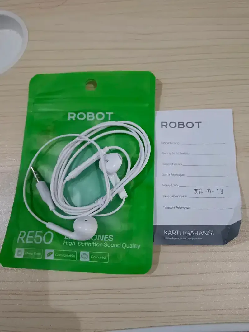 30rb BARU-Dijual Cepat Headset Merk ROBOT Earphone Bass ORIGINAL - Electronics in Bali