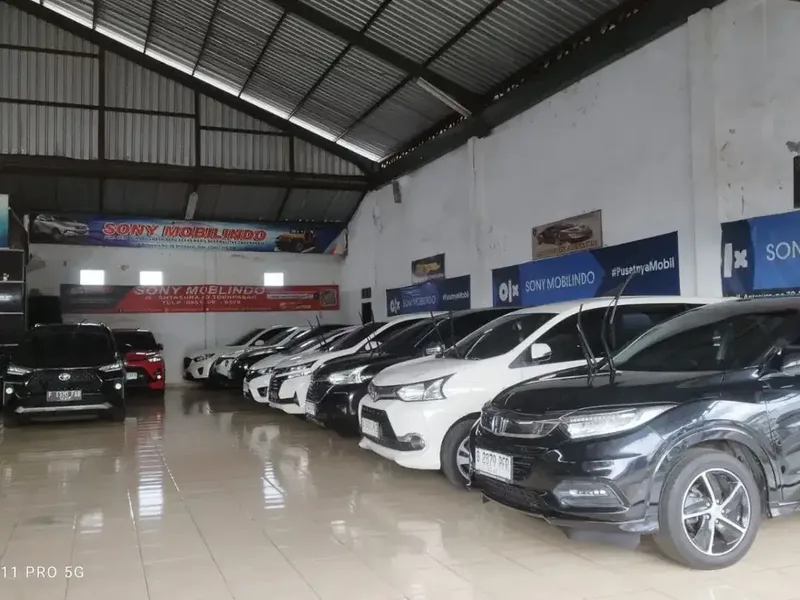 DIJUAL/DISEWAKAN SHOWROOM ATAU GUDANG DI DENPASAR UTARA - Real Estate in Bali