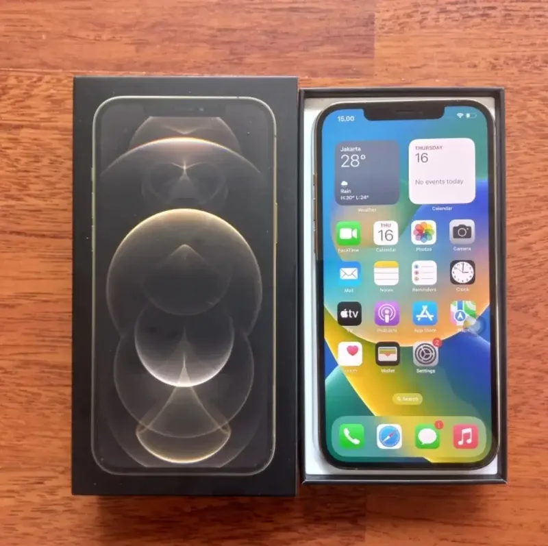 Iphone 12 Promax 128GB warna gold kondisi mulus  Resmi IBOX - Electronics in Bali