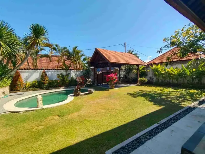 JUAL VILLA CANTIK SANUR DENPASAR 5Are 3BR 9M - Bali in Bali