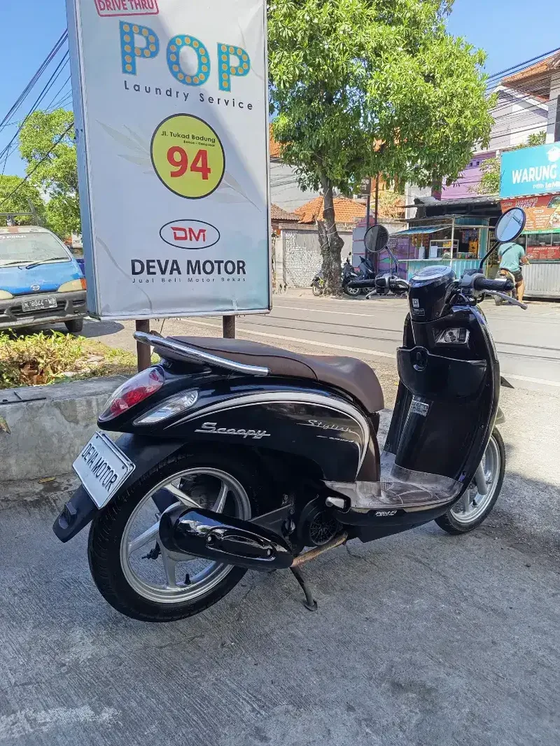 Scoopy 2016 hitam Deva motor - Vehicles in Bali