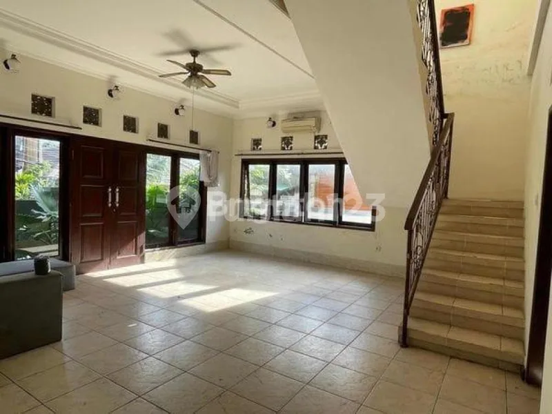 Rumah Murah Kualitas Bagus Dekat Gwk - 140M2, 3Kt + KM Hanya 1,7M Nego - Real Estate in Bali