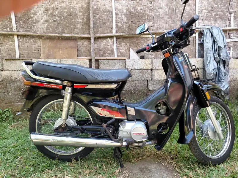 Astrea Prima 1990 - Vehicles in Bali