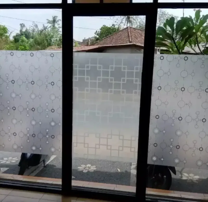 Berikan suasana berbeda dapur anda dengan stiker sanblas dan kaca film - Home & Garden in Bali