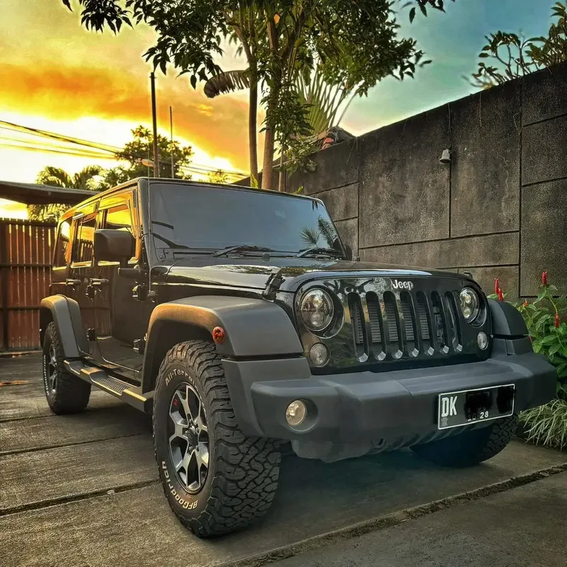 JEEP WRANGLER JK SPORT PENTASTAR 3.0 L (286 HP) - Vehicles in Bali