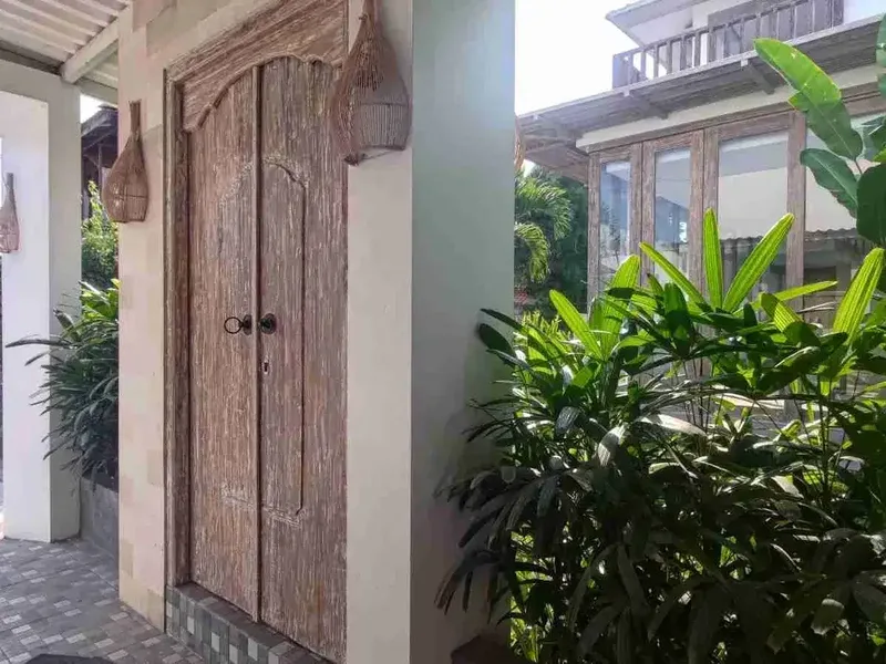 Villa 200m dari Pantai Cemagi Canggu Milik Sendiri 2lt Semi-Furnished 20m dari Jln Utama - Real Estate in Bali